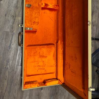 Fender Classic Series w Tags/etc Wood Stratocaster / Telecaster Case 2010s - Tweed image 1