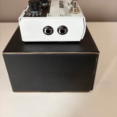 Wampler Metaverse 2022 - Present - White / Black image 4