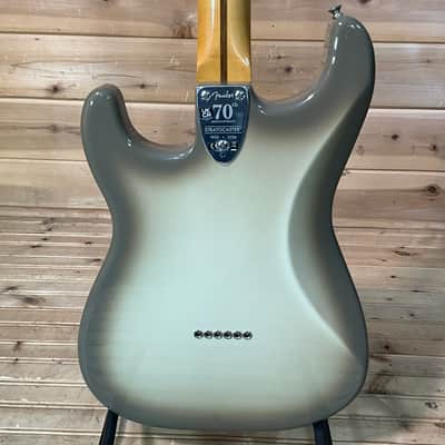 Fender 70th Anniversary Vintera II Antigua Stratocaster Electric Guitar - Antigua image 4