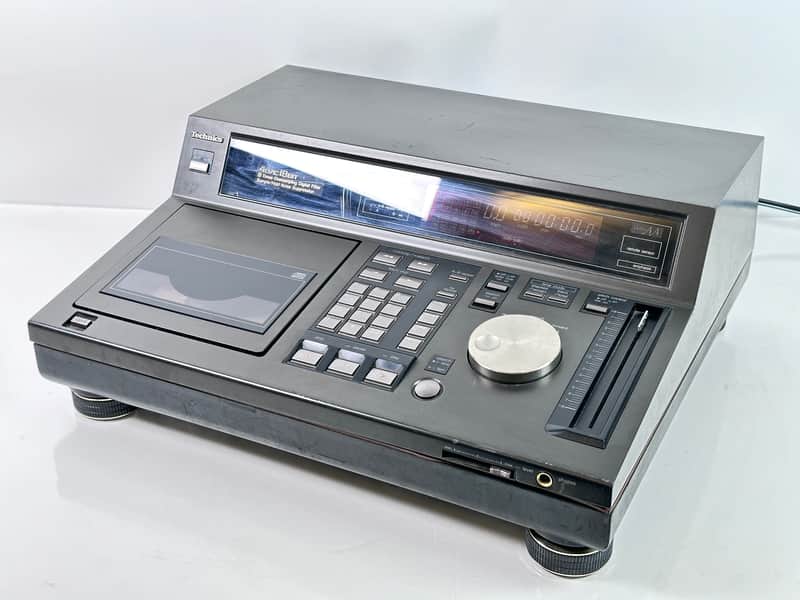 Technics SL-P1300 Compact Disc CD Player SL-P1300 | Reverb