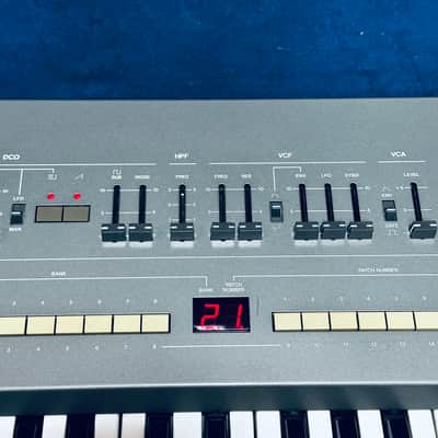 Roland HS-60 Vintage Analog Synthesizer • Juno 106 with Speakers • NEAR MINT • Pro Restoration • Warranty image 9