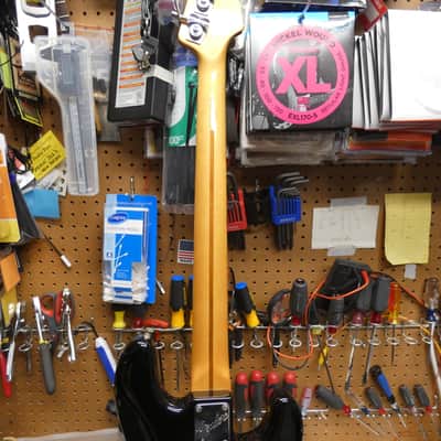 Fender Precision Bass USA Lefty 1983 - Black image 12