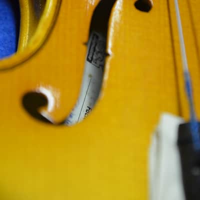 Violin 3/4 with case and bow Brand new image 16