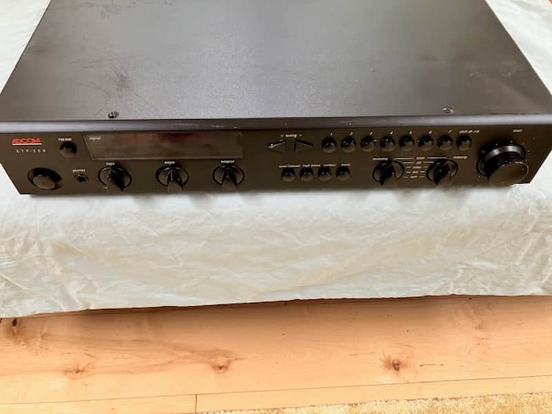 Adcom GTP-350 Stereo Pre Amplifier - Tuner Black