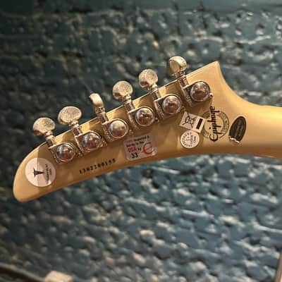 Epiphone, Custom Shop Explorer Pro Ace Frehley Tribute 2013 - TV Silver Kiss image 24