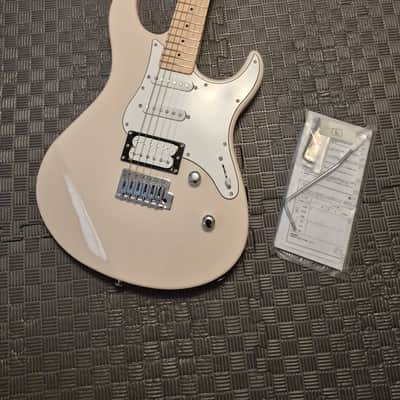 Yamaha Pacifica PAC112VM - Sonic Pink image 1