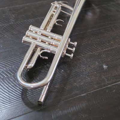 Yamaha YTR-8335LA Custom LA Trumpet image 12