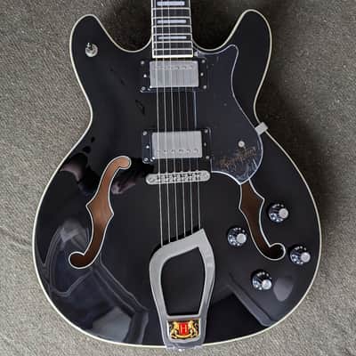 Hagstrom '67 Viking II 2023 - Present - Black Gloss image 5