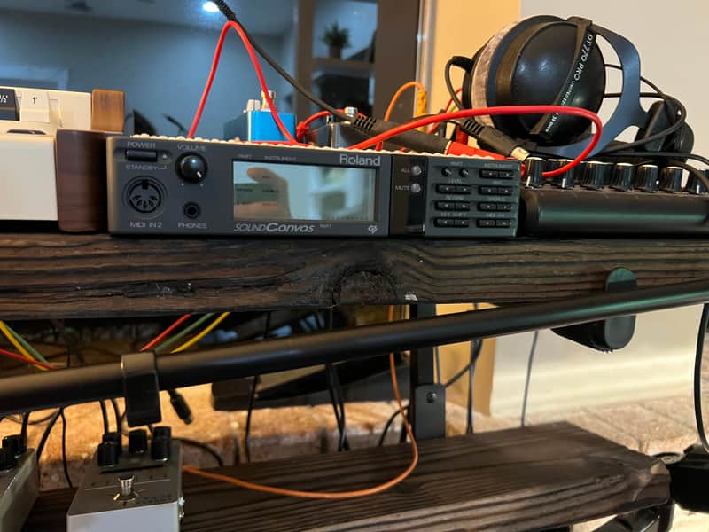 Roland Sound Canvas SC-55 MIDI Sound Generator | Reverb