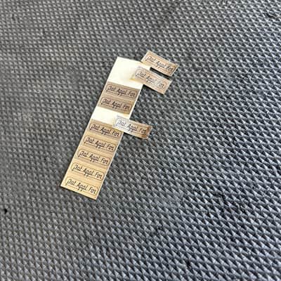 Lot of 10: Vintage Gibson Pat. Appl. Silver Pickup Ring Stickers N.O.S. image 1