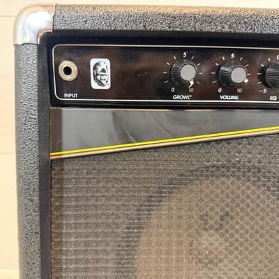 Gorilla GB-20 Bass/Keyboard Combo Amplifier Made in Taiwan 1987 image 4