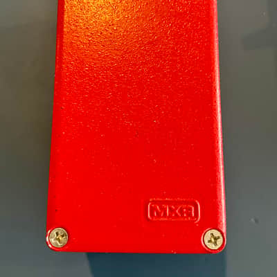 MXR M102 Dyna Comp 1995 - Present - Red image 2