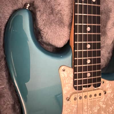 Fender 2018 Elite Stratocaster Ebony finger board 2018 - Ocean turquoise metallic image 7
