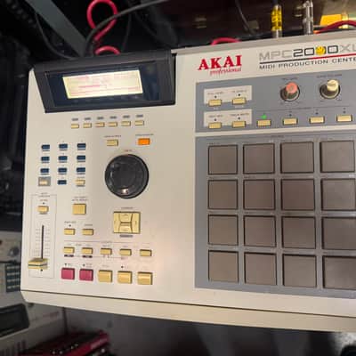 AKAI MPC2000XL MPC 2000 XL 32m 100M zip drive / pads, drum //ARMENS// image 7