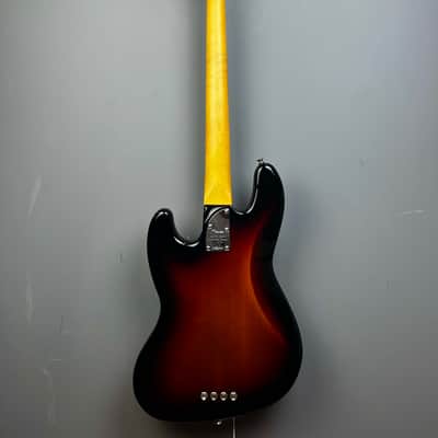 Fender American Professional II Jazz Bass 2024 - 3-Color Sunburst image 9