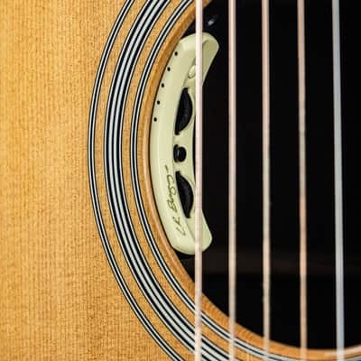 2011 Martin HD-28 natural image 8