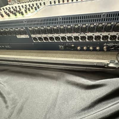 32 Channel Soundcraft Si Expression Digital Mixer - Blue image 4