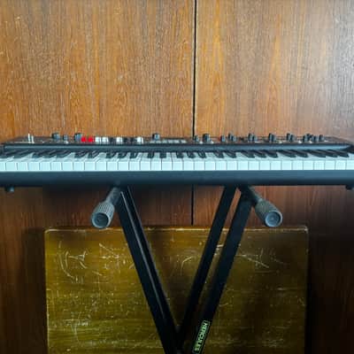 Yamaha YC61 61-Key Compact Stage Keyboard w/ box image 4