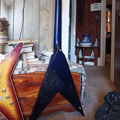 BC RICH Jr. V 1999 - Blue image 2