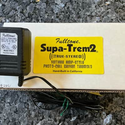 Fulltone Supra Trem2 w/power supply- Yellow- dead mint image 8