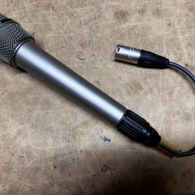 Telefunken M811 Dynamic Microphone - NICE! image 4