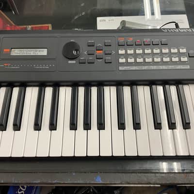 Yamaha MX49 Synthesizer 2016 - Present - Black image 3