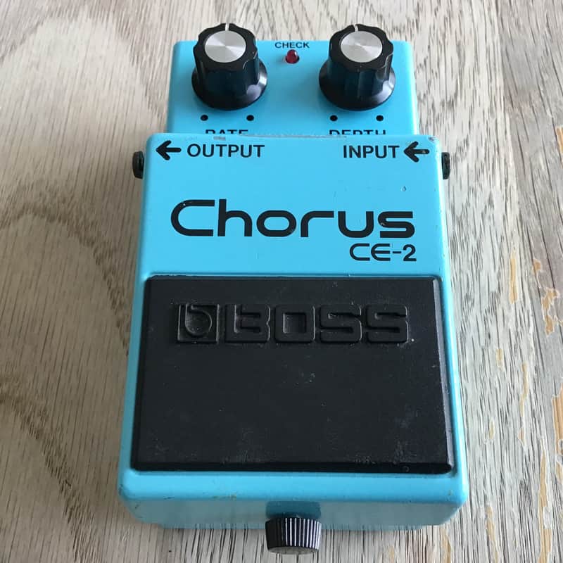 Boss CE-2