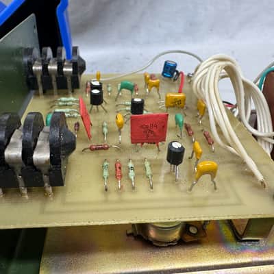 Electro-Harmonix x Sovtek " Green Russian " Big Muff π Pi version 7C 3rd Edition Distortion Fuzz Pedal with Original Wood Box - BM-1-01.00.001 ~2000 - Bubble Font / 6-Screw Chassis image 21