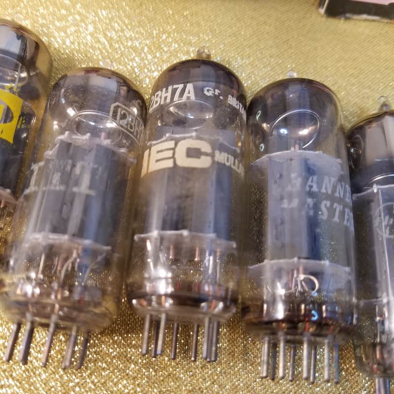 Matsushita etc. ONE (1) 12BH7A tNOS AT1000 TESTED Vacuum Tube Japan Russia 12BH7 dual triode 1959-1976 image 1