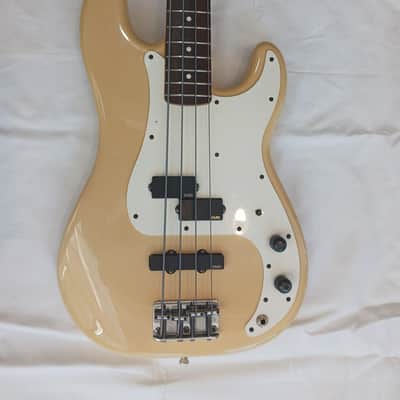 Fender Precision Bass 1983 - Blonde image 2