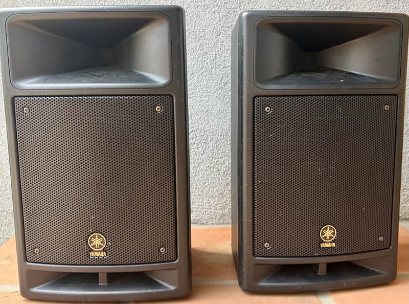 Yamaha STAGEPAS 300 2005 image 1