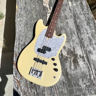 RARE Japanese Import Atelier Z Baby Z PJ4 - Custom Shop Mustang Bass - White image 6