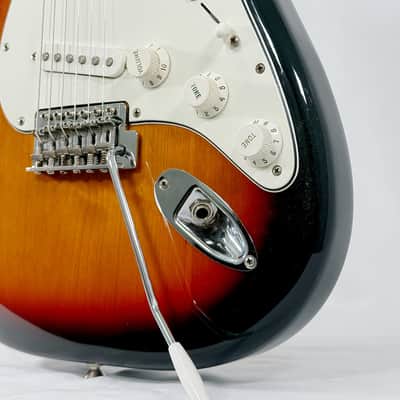 Fender Standard Stratocaster, Brown Sunburst, w/bag image 3