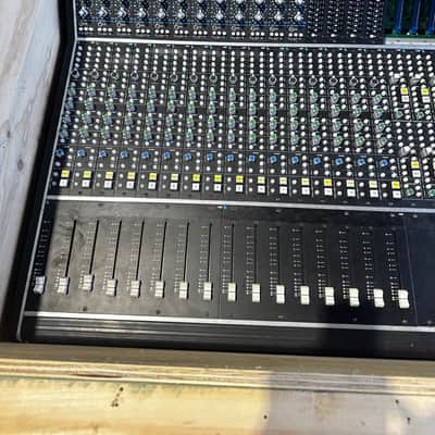 API 1608 32 Recording Console (16 CH Console & 16CH Sidecar) image 2