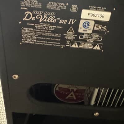 Fender Hot Rod DeVille 212 IV 3-Channel 60-Watt 2x12" Guitar Combo 2018 - Present - Black image 3