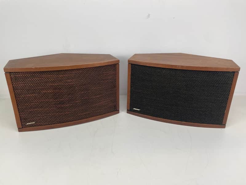 Bose 901 Series IV Speakers Set Of Two - Without EQ image 1