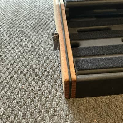 Third Edge Audio Pedalboard - Timber image 3
