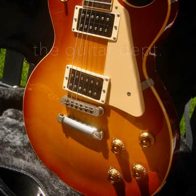 ♚ SUBLIME ♚ 2004 Gibson Les Paul Classic 1960 ♚ HONEYBURST ♚ 8.8 LBS ♚ SUPER CLEAN ♚ Standard image 13