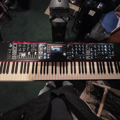 Roland V-Stage 88 Digital Stage Piano 2025 - Present - Black image 7