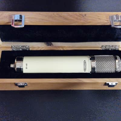 Avantone BV-12 Large Diaphragm Tube Condenser Microphone image 5