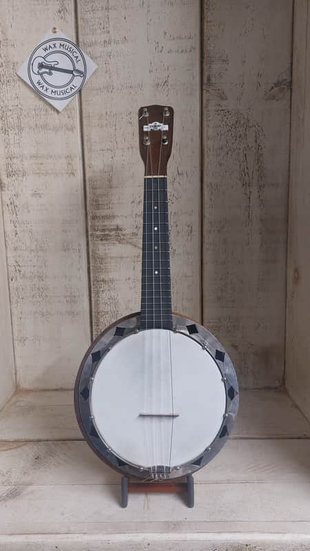 JR Stewart Banjo ukulele image 1