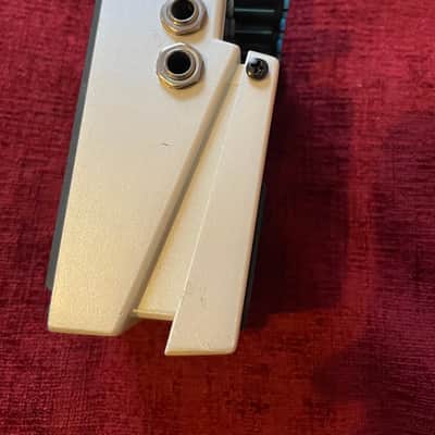 Boss DD-5 Digital Delay (Pink or Dark Gray Label) 1995 - 2003 - White image 8