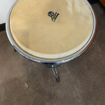 LP Caliente Djembe with Meinl stand image 4