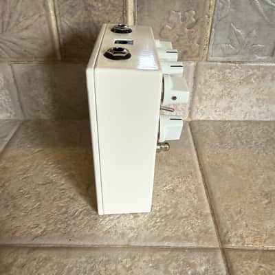 Wampler Low Blow - White image 5
