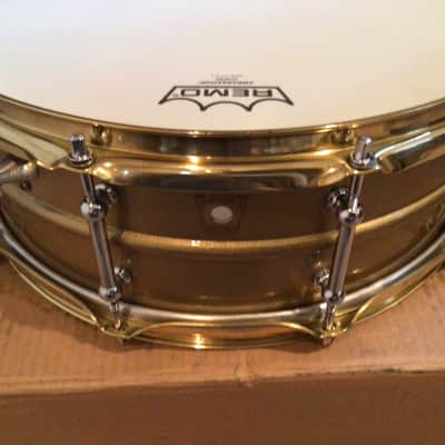 Ludwig 5.5x14 Super Sensitive 60s - Gold powdercoat image 1