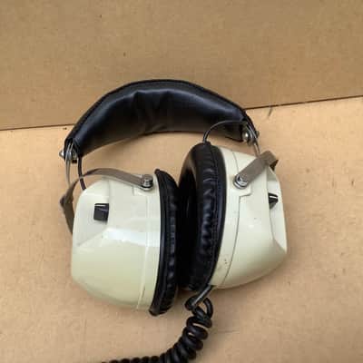 Vintage Made In Japan Headphones B.S.T SH 22 / super funky chunky retro cool look image 2