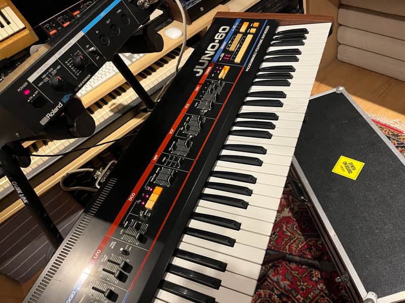 Roland Juno-60 61-Key Polyphonic Synthesizer 1982 - 1984 - Black image 1