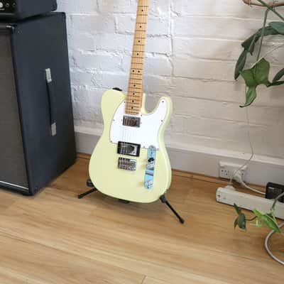 Fender Player II Telecaster HH 2024 - Present - Hialeah Yellow image 2