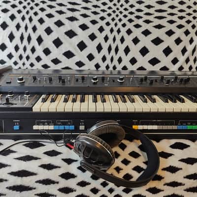 Roland Jupiter 4 early BA662, restored,midi in out true image 15