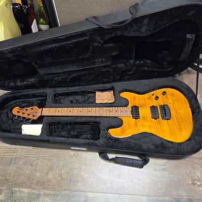 Music Man Sabre amber burst image 11